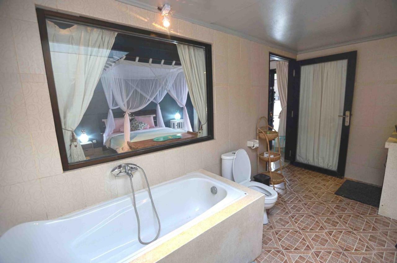 Axelle Villa *